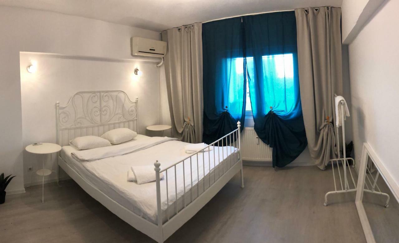 59 Apartment